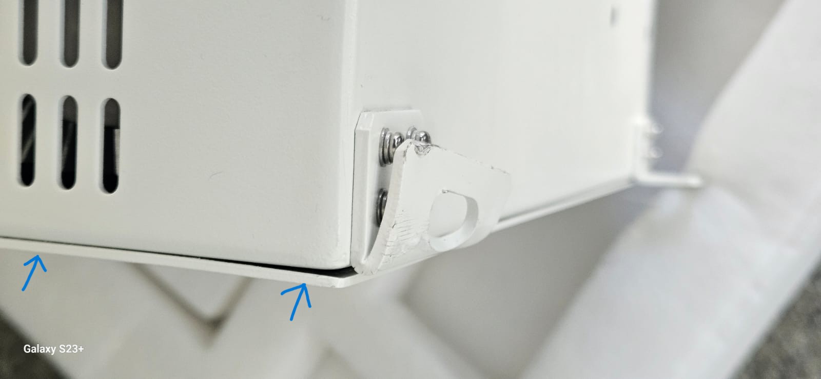 Onduleur DEYE SUN-10K-SG02LP1-EU-AM3 / SORTIE – Image 5